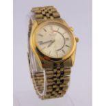 A gentlemens Seiko Kinetic wristwatch with signed dial and date aperture, fitted to a metal