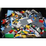 Lego 12kg Mixed Bricks And Accessories Joblot 580548