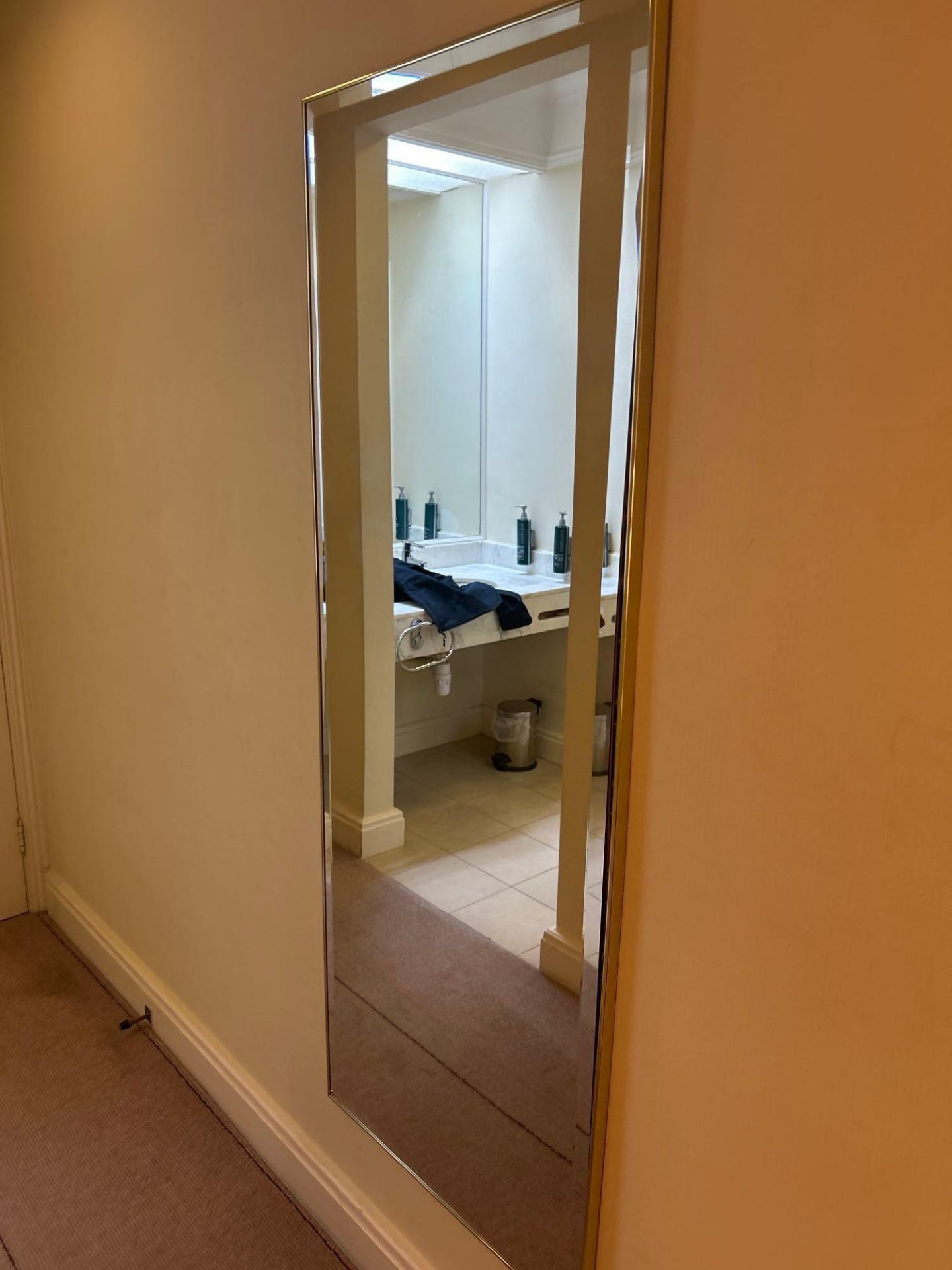 Complete contents of room comprising of divan base and Serta mattress 150 x 200cm, headboard with - Image 14 of 15