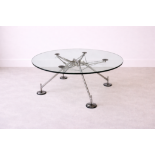 Nomos Table by Sir Norman Foster for Tecno (1986) Sir Norman Foster designed this 120 cm circular