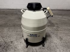 MVE Cryogenics Liquid Nitrogen Vial Storage Vessel