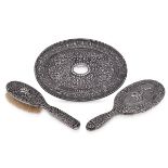 ANTIQUE 19thC INDIAN KUTCH SOLID SILVER DRESSING TABLE SET, MAWJI RAGHAVJI, BHUJ c.1890