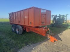 10T Larrington trailer, monocoque body, hydraulic tailgate, dual axle, hydraulic brakes, twin ram,