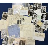A very large collection of autographs, autograph books from the 18th to the 20th century
