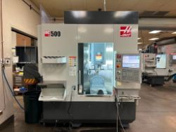 2020 HAAS UMC-500 5 AXIS CNC VMC, 15K RPM SPINDLE, TSC, BELT TYPE CHIP CONVEYOR, HSM