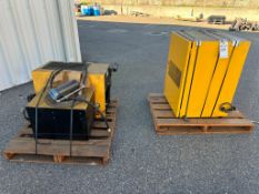 KAESER INDUSTRIAL PISTON STYLE AIR COMPRESSOR CABIN STYLE & REFRIGERATED AIR DRYER