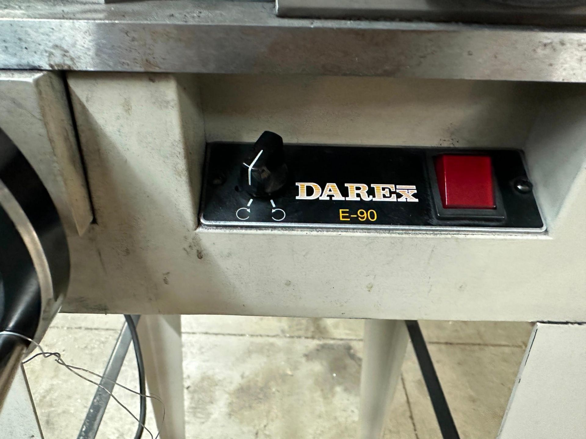 DAREX E-90 TOOL SHARPENER ON STAND P/N: E-85/90/TR SPEC NO.: 34P12W371 ...