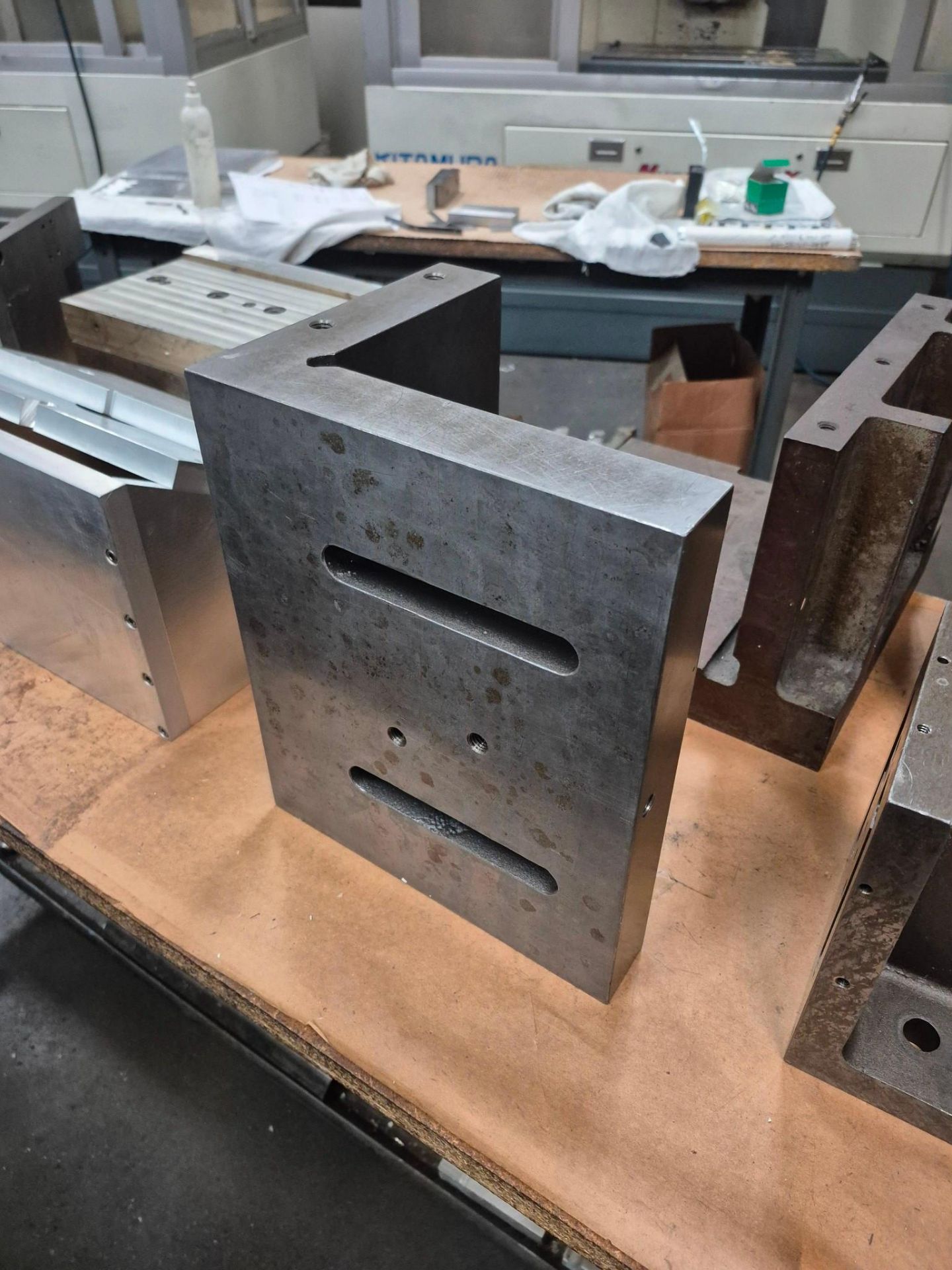 ASSORTED MACHINE TOOL FIXTURES/ SET UP BLOCKS AND ANGLE PLATES