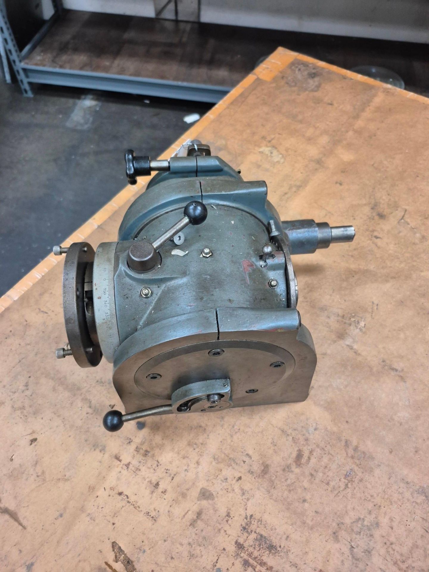 UNIVERSAL INDEXING HEAD IN STATE MANUFACTURERS ONLY RECEIVE A PARTIAL ...
