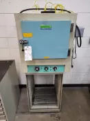 BLUE M MODEL OV-18A STABIL-THERM LABORATORY OVEN