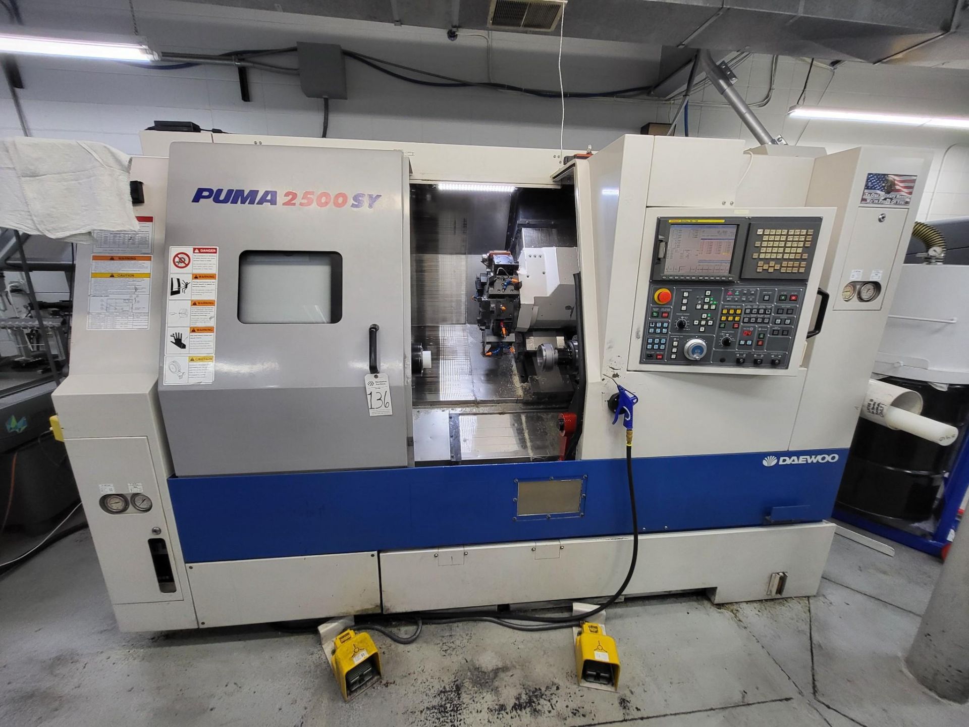 2004 DAEWOO PUMA 2500SY CNC LATHE TURNING CENTER USED FOR POLY CUTTING ...