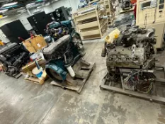 LARGE LOT OF ASSORTED DIESEL/GAS MOTORS AND PARTS