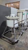 MOBILE PRESSURE MIXING TANK