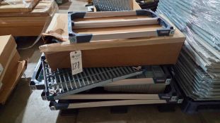 METRO METROMAX GRID SHELVES AND PLASTIC BINS