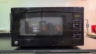GENERAL ELECTRIC MICROWAVE OVEN