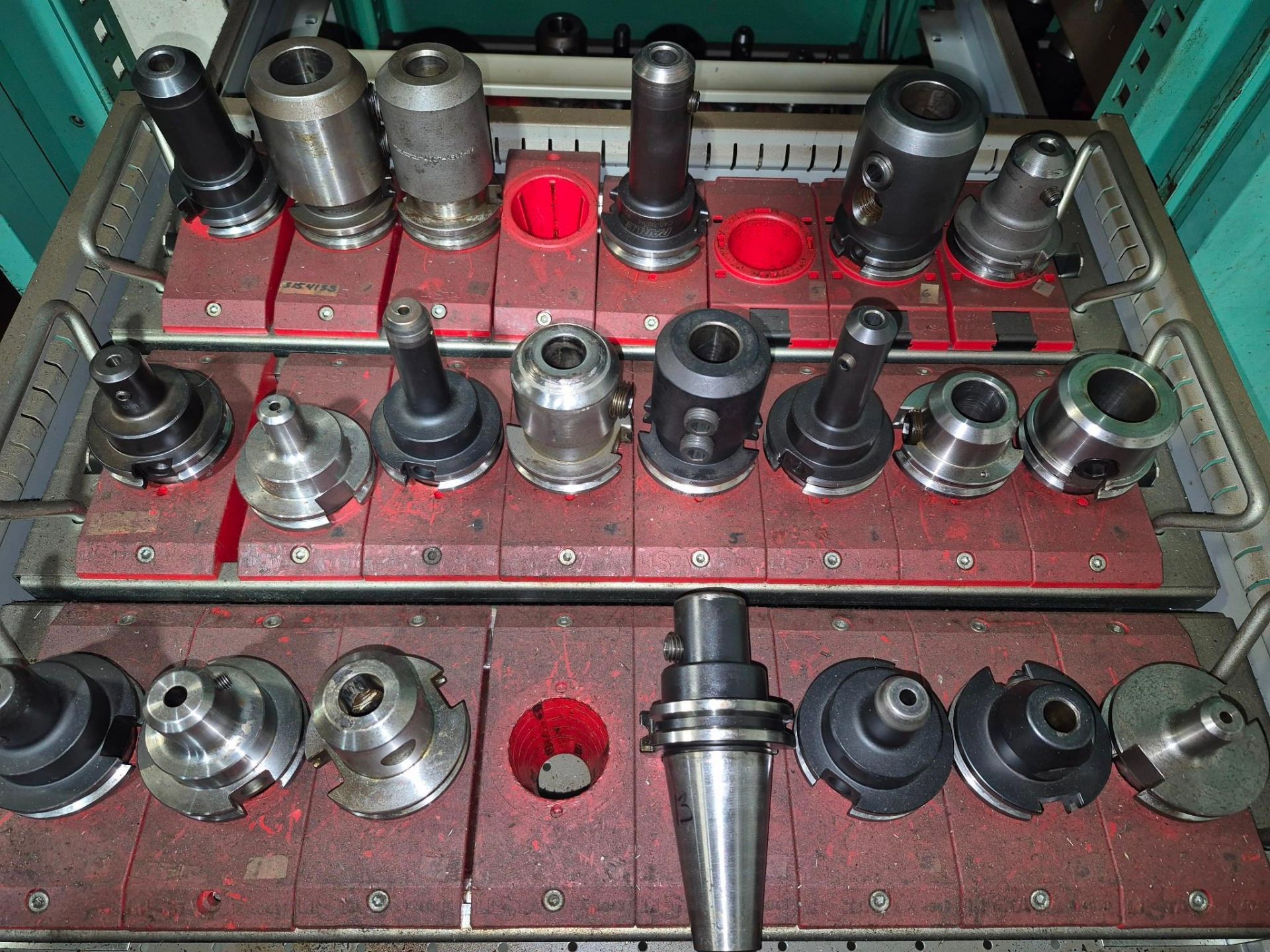 ASSORTED CAT 40 TOOL HOLDERS Item Location - Graham, NC NO OUT OF STATE ...