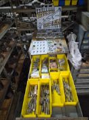 TAP AND DYE SETS WITH ASSORTED TAPS