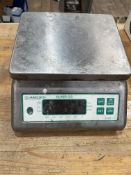Marsden Super SS B-100 Waterproof Bench Scale