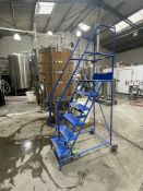 Six Tread Mobile Warehouse Safety Steps