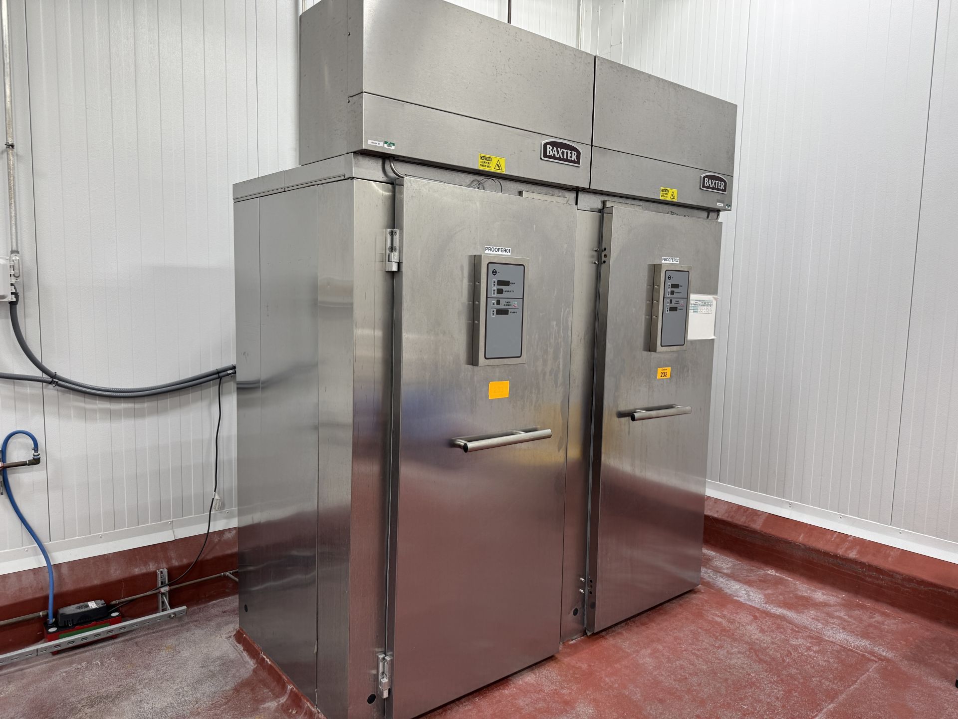[Lot] of (2) Baxter Roll In right and left hand Proofer Cabinets, model ...