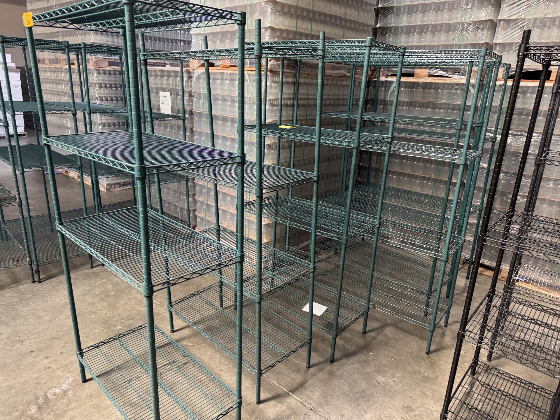 [LOT] of (6) Metro Racks, green, assorted sizes as shown