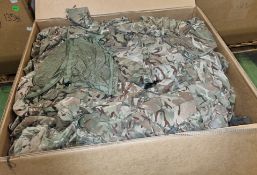 Various types of ex-military camo clothing - may include accessories - 187 kg – may require repair