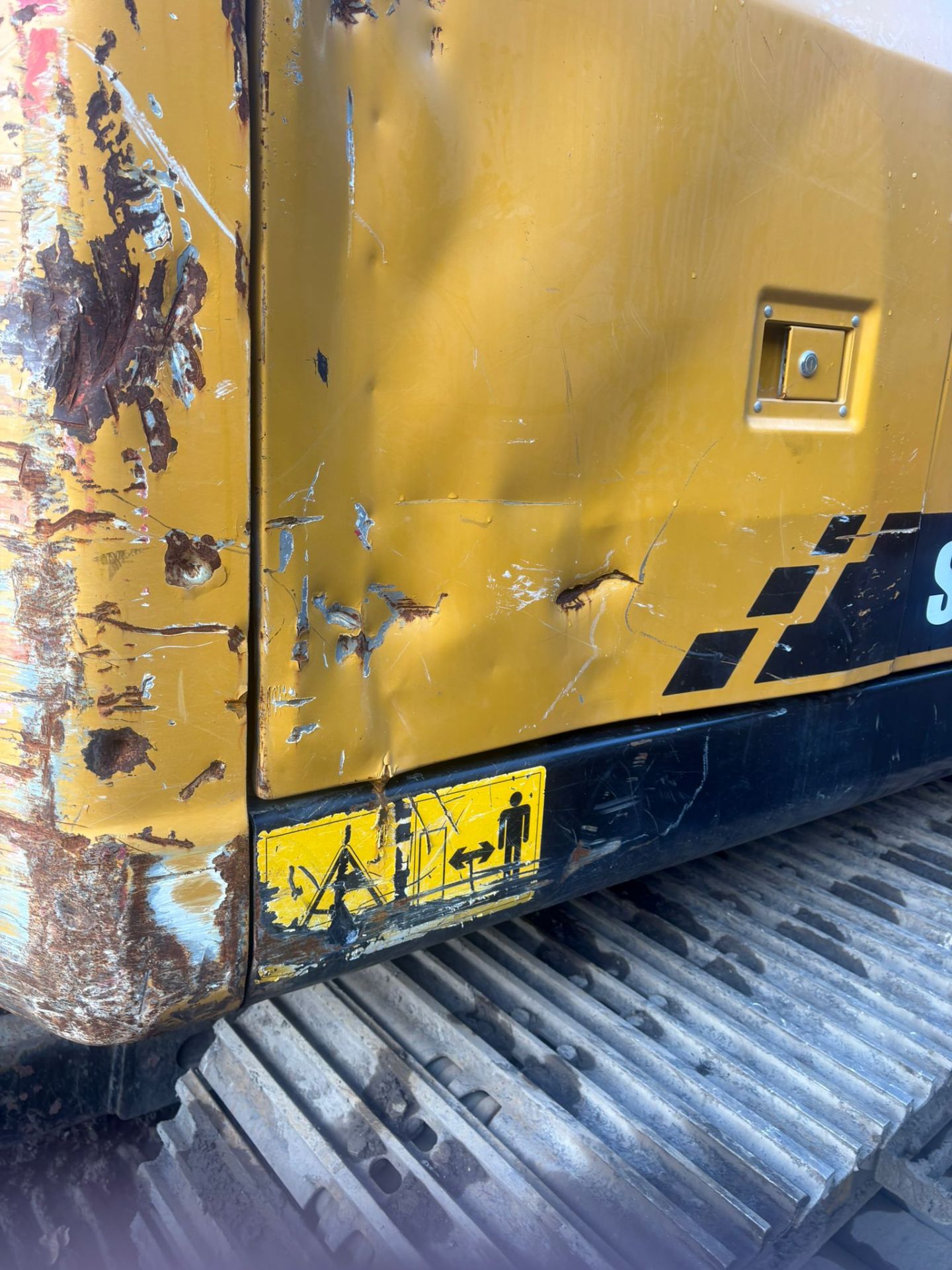 Sany SY135C crawler excavator high cab - year 2023 - 2600 hours - quick hitch 65mm pins - comes with - Image 5 of 17