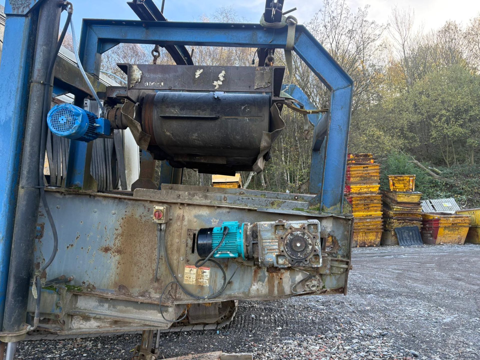 Kiverco MPS1200 mobile picking station - year 2011 - 7900 hours - 6 shute - blower & over magnet - Image 5 of 11