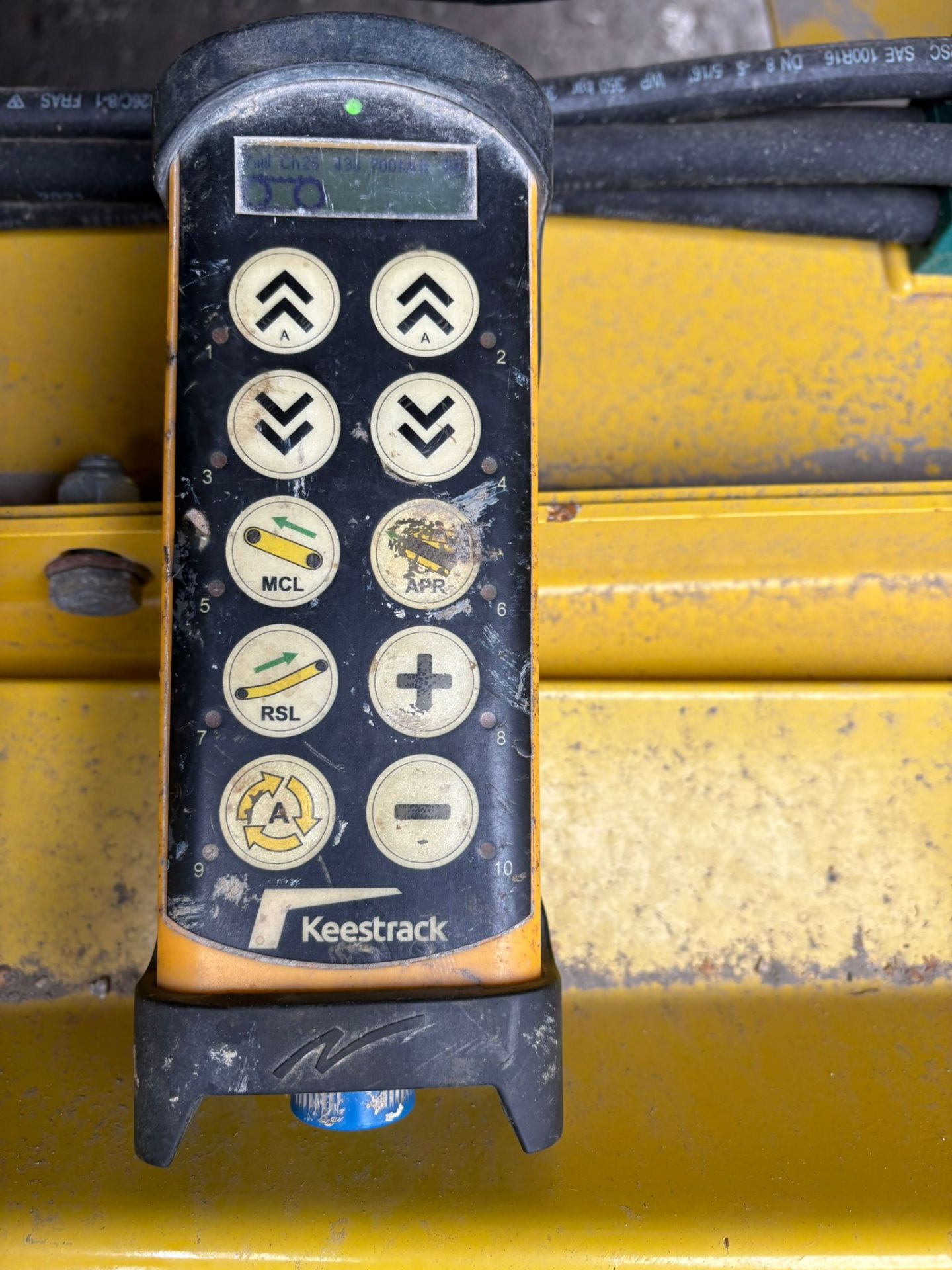 Keestrak K3 track mounted mobile screener - year 2023 - 2353 hours - owned from new - Image 14 of 16