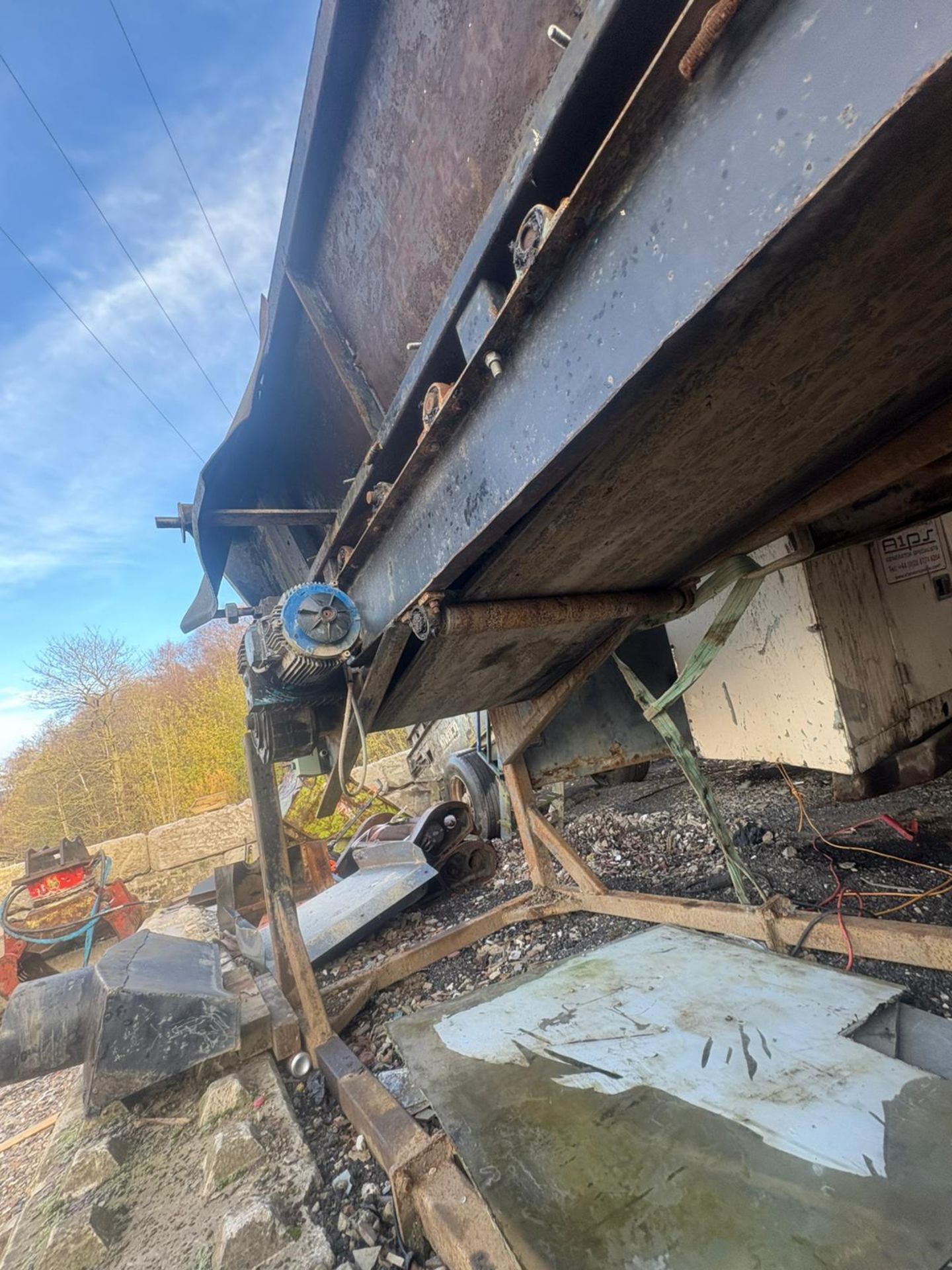 Kiverco feed hopper - year 2018 - 4500 hours - 3 phase - speed variation control - Image 3 of 5