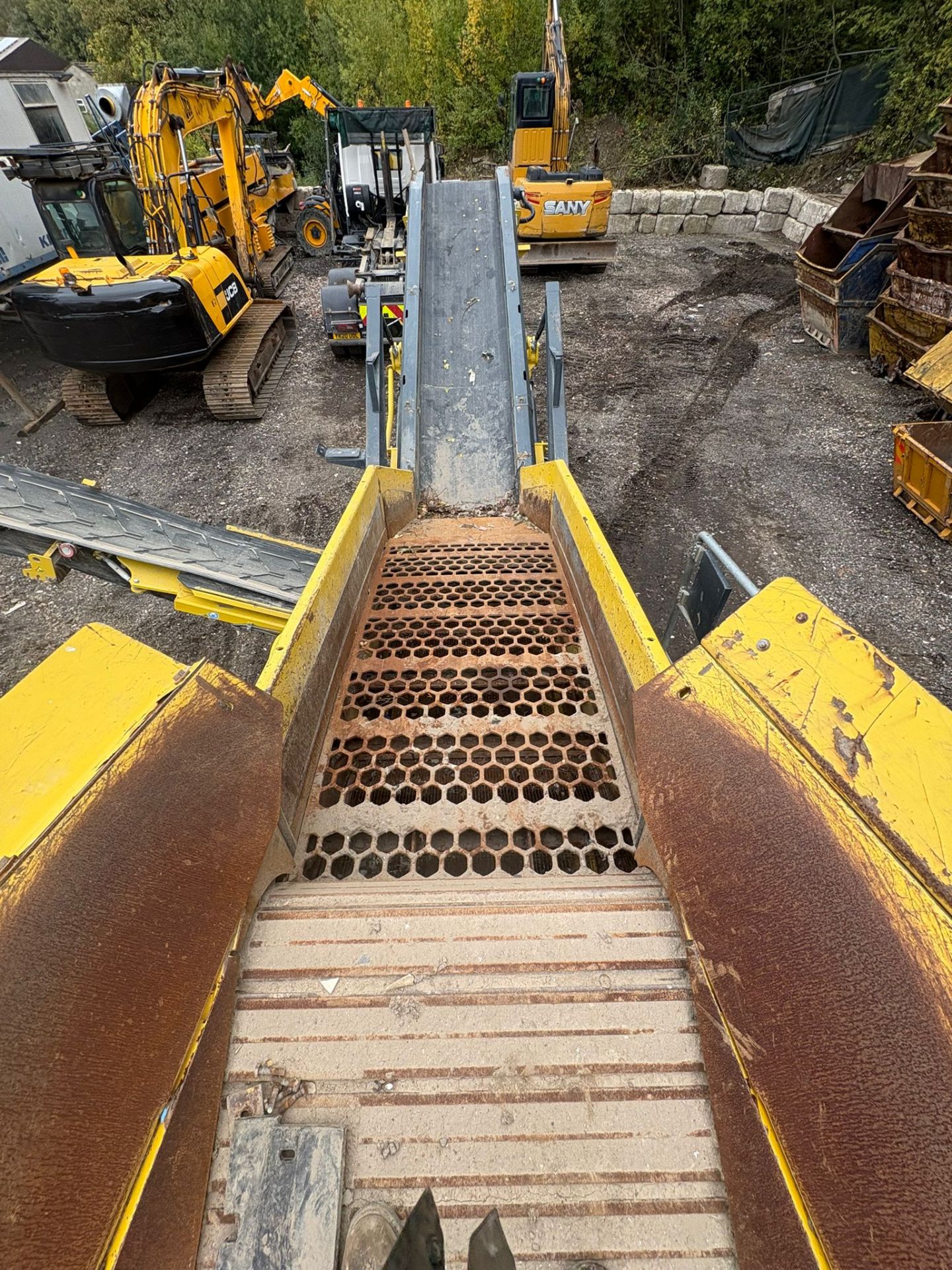 Keestrak K3 track mounted mobile screener - year 2023 - 2353 hours - owned from new - Image 5 of 16