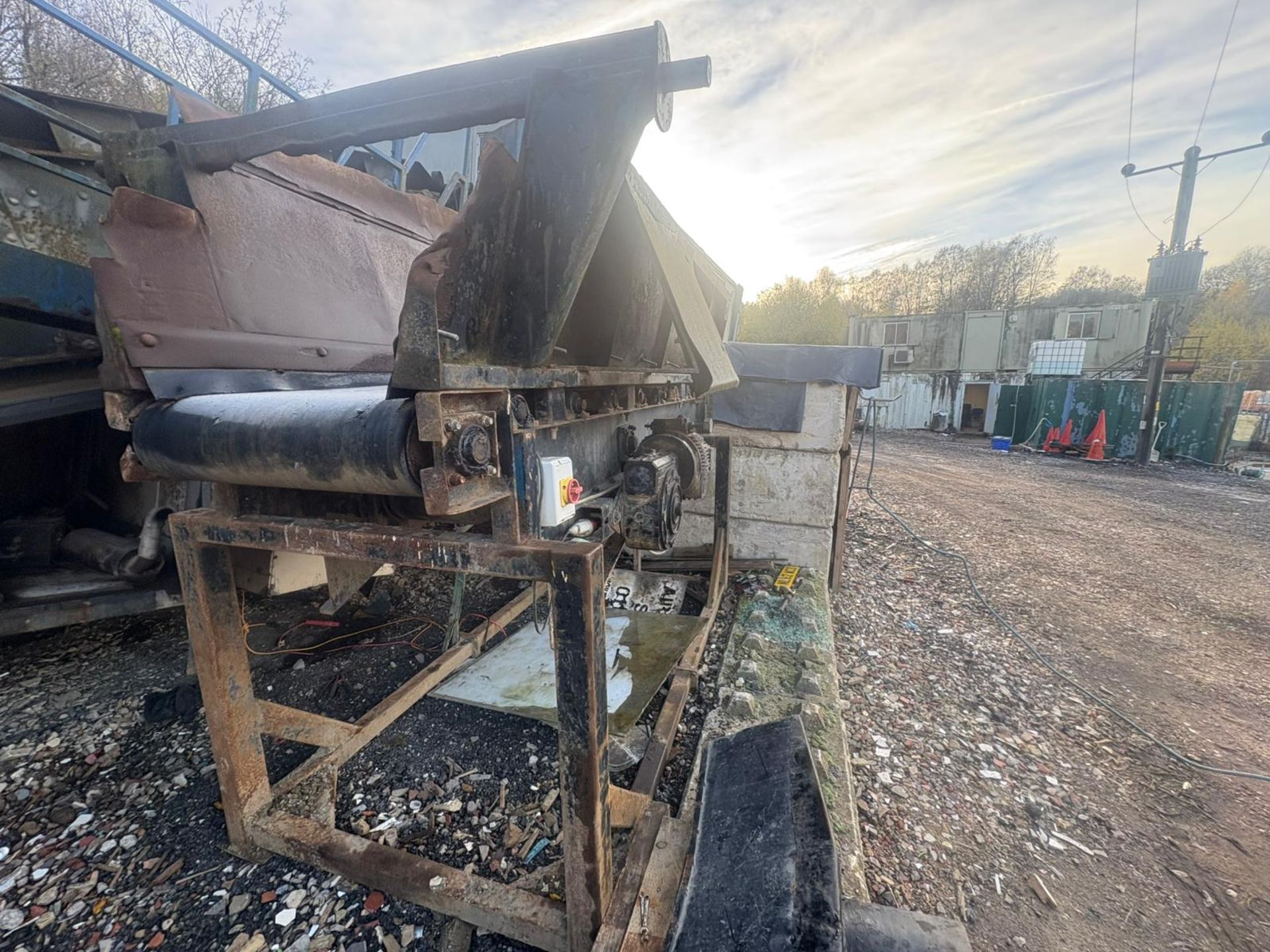 Kiverco feed hopper - year 2018 - 4500 hours - 3 phase - speed variation control - Image 4 of 5