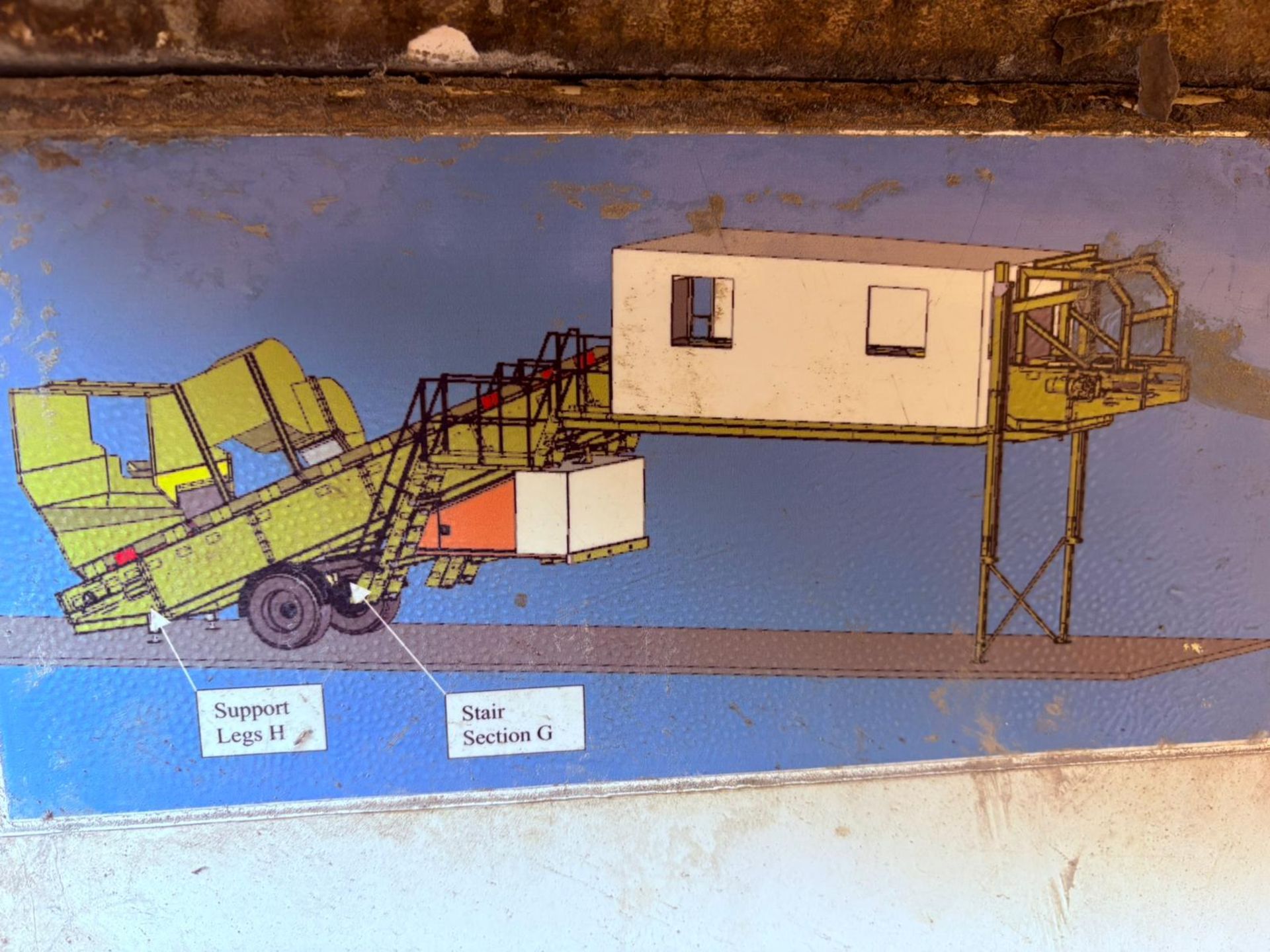 Kiverco MPS1200 mobile picking station - year 2011 - 7900 hours - 6 shute - blower & over magnet