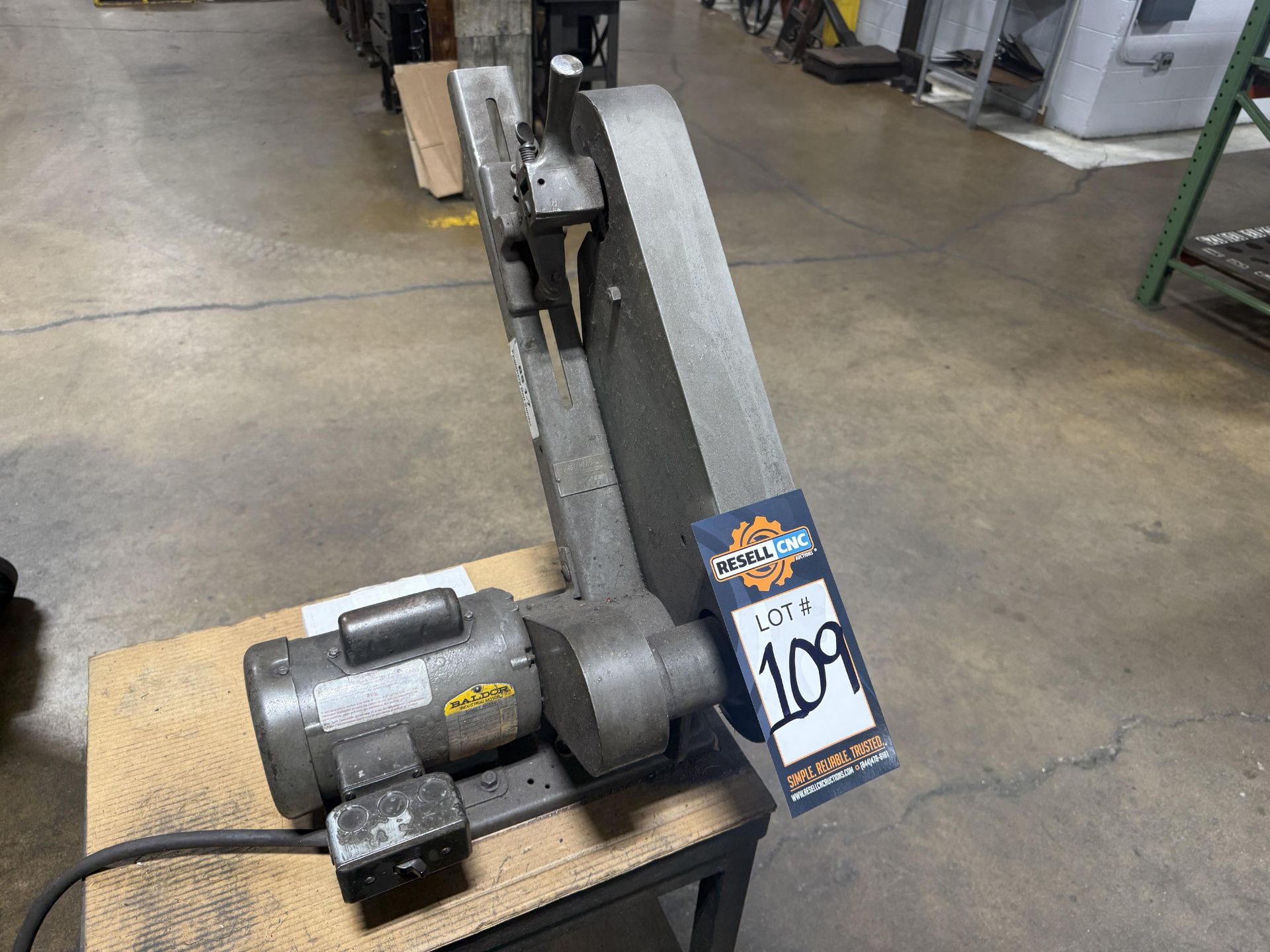 2" Engleberg Model CNZ Belt Sander on Shop Stand - Image 4 of 6