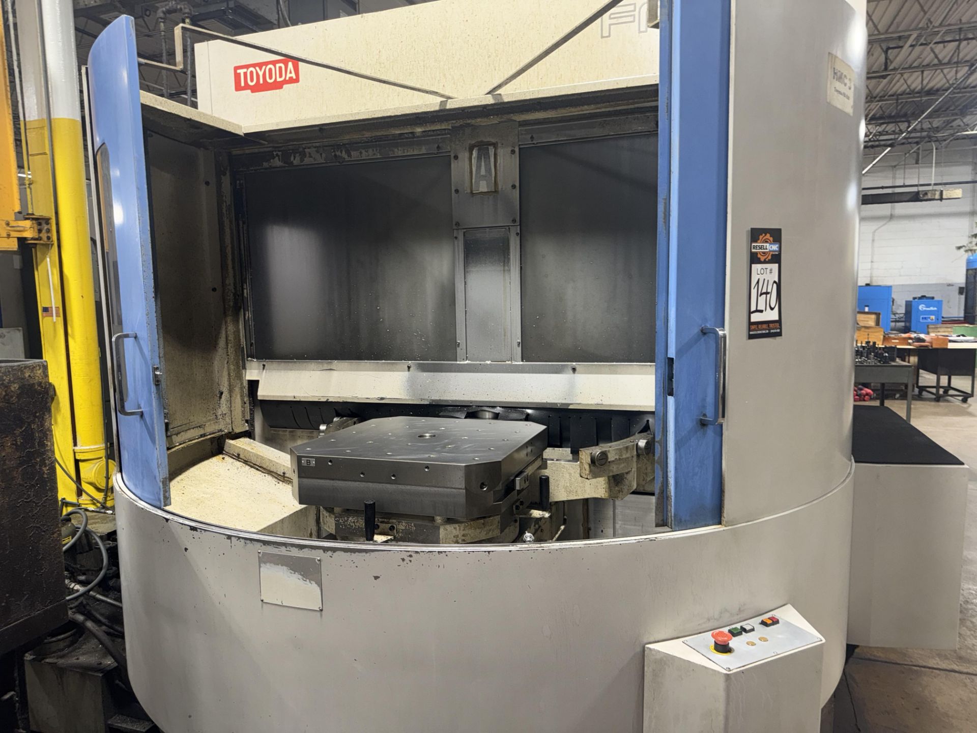 2002 Toyoda Model FA630 Dual-Pallet Horizontal Machining Center - Image 8 of 24