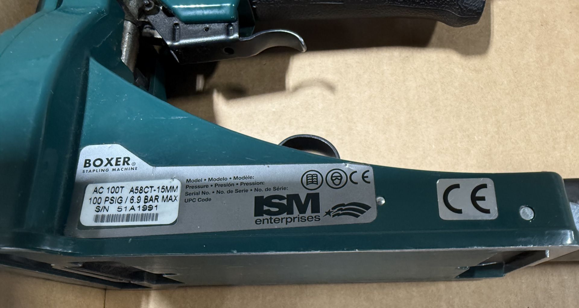 ISM Pneumatic Staple Gun - Image 3 of 4