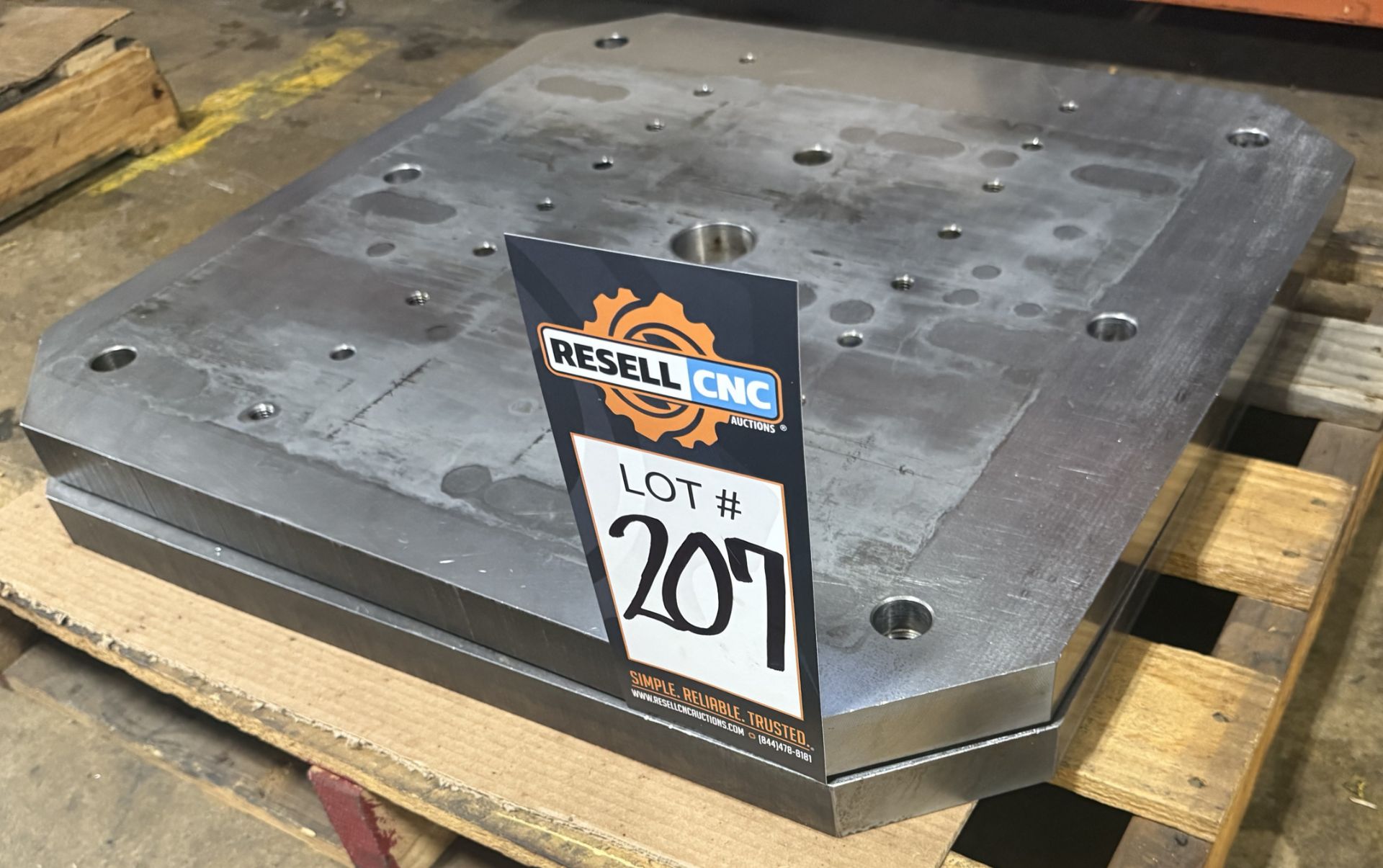 (2) 24.8" x 24.8" Pallet Subplates