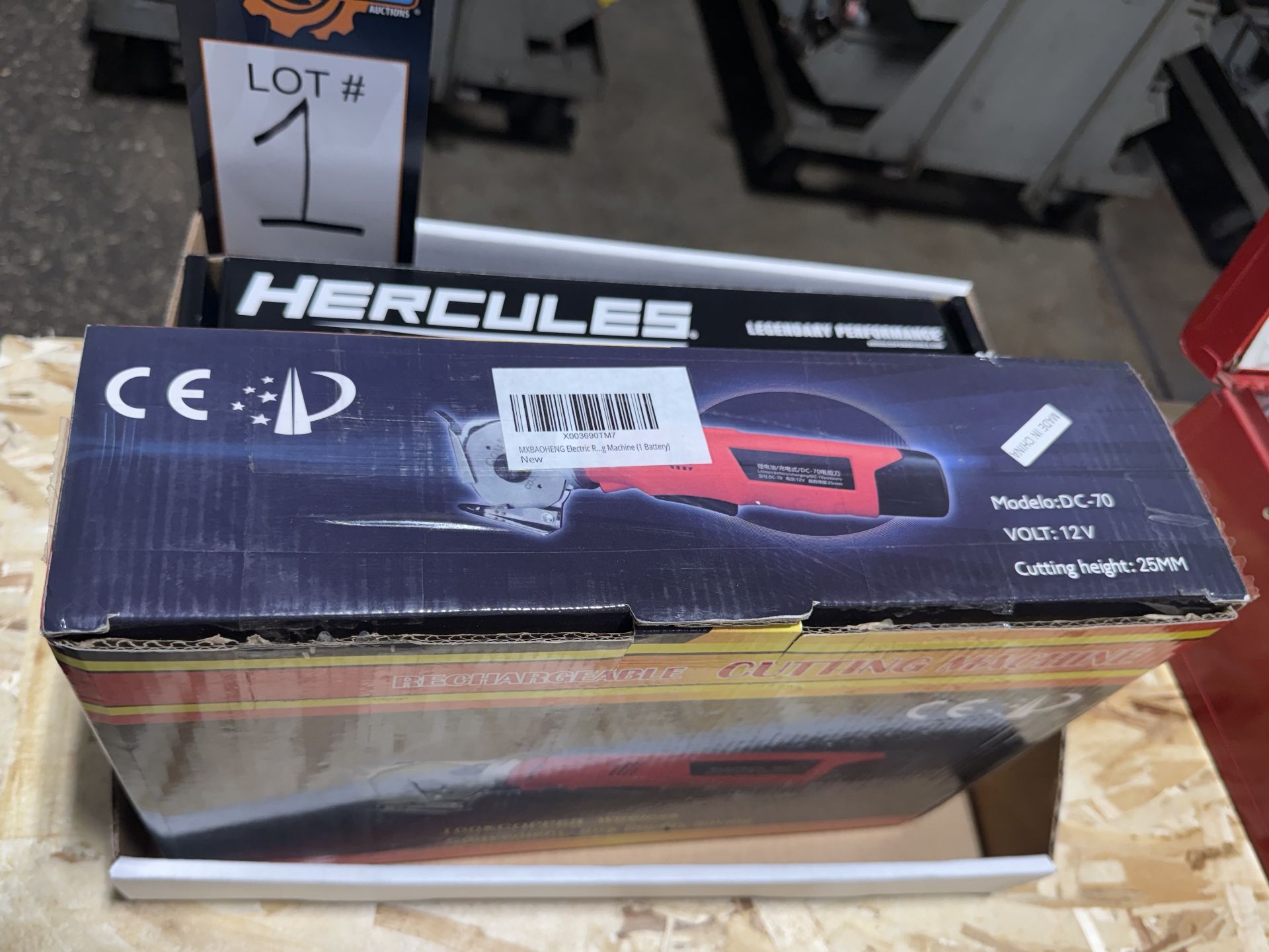 New In Box 4-1/2" Hercules Eletric Right Angle Grinder, Cordless Model DC-70 Saw