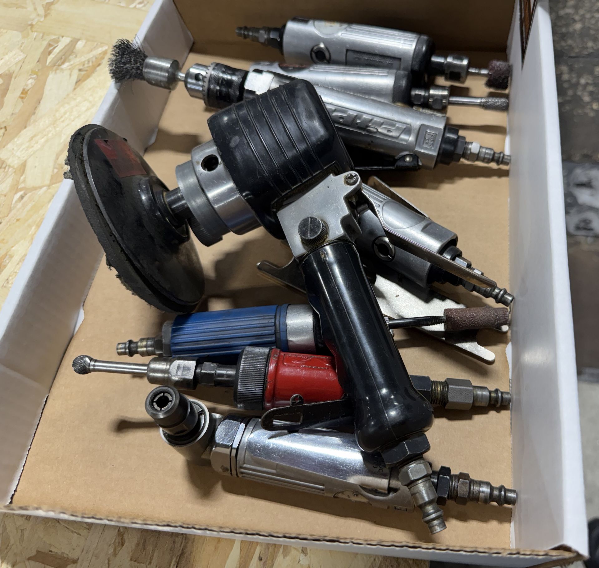 Pneumatic Tools, (6) Straight Tools, (1) Right Angle Collet Driver, (1) Right Angle Sander - Image 2 of 6