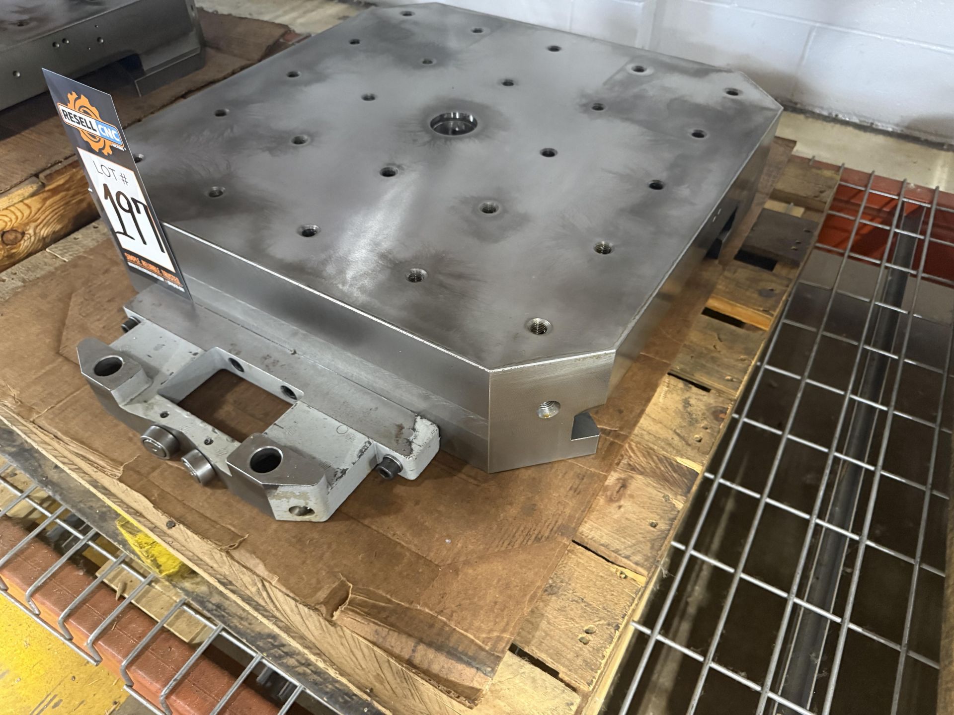 (1) 24.8" x 24.8" Pallet for Toyoda Machining Centers