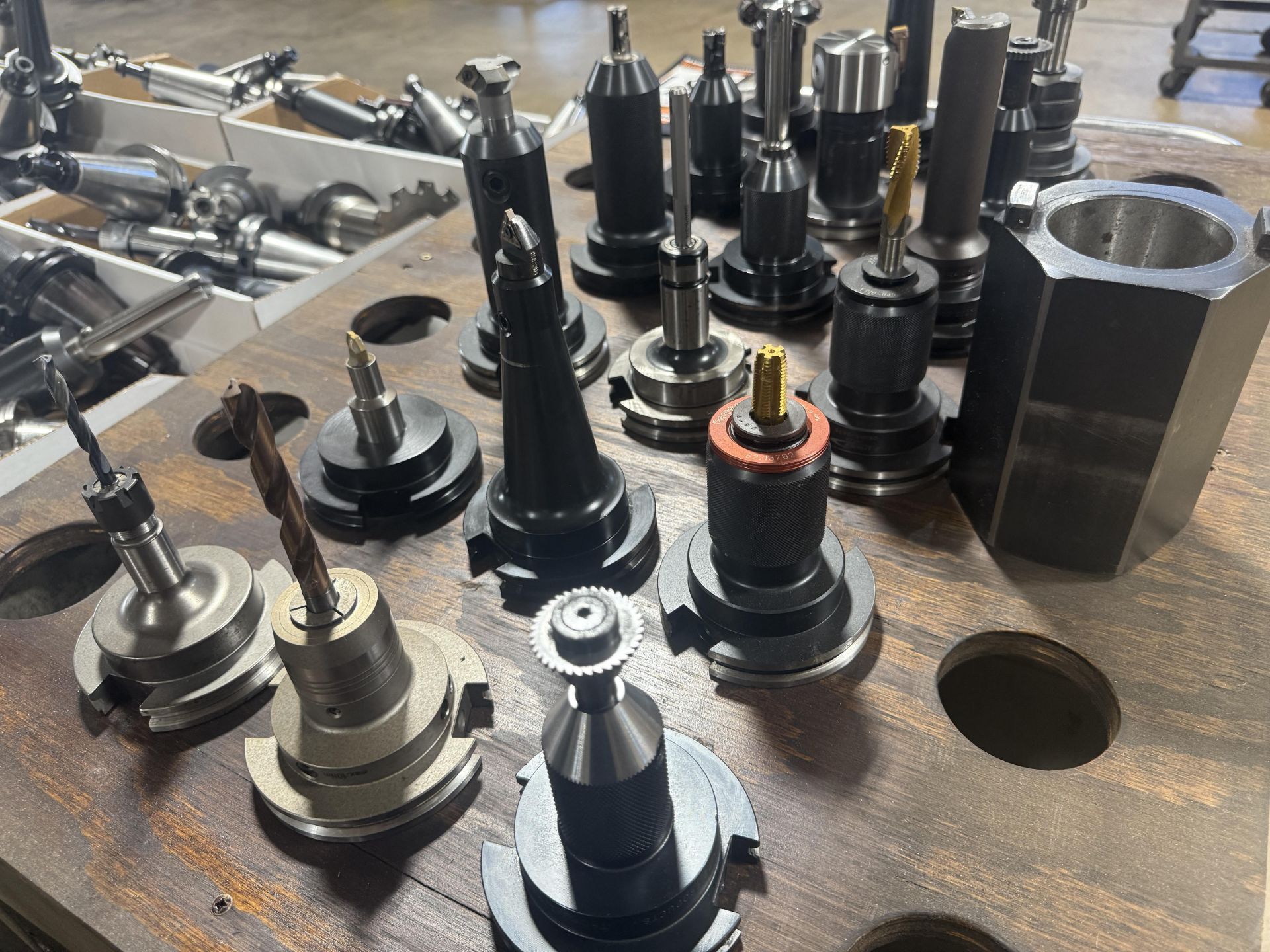 (18) CAT 50 Tool Holders with 4-Wheel Shop Cart and Tool Setup Block - Image 3 of 9