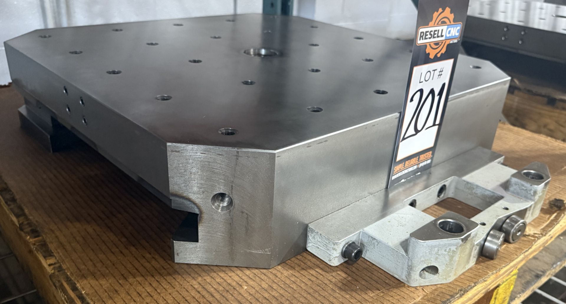 (1) 24.8" x 24.8" Pallet for Toyoda Machining Centers