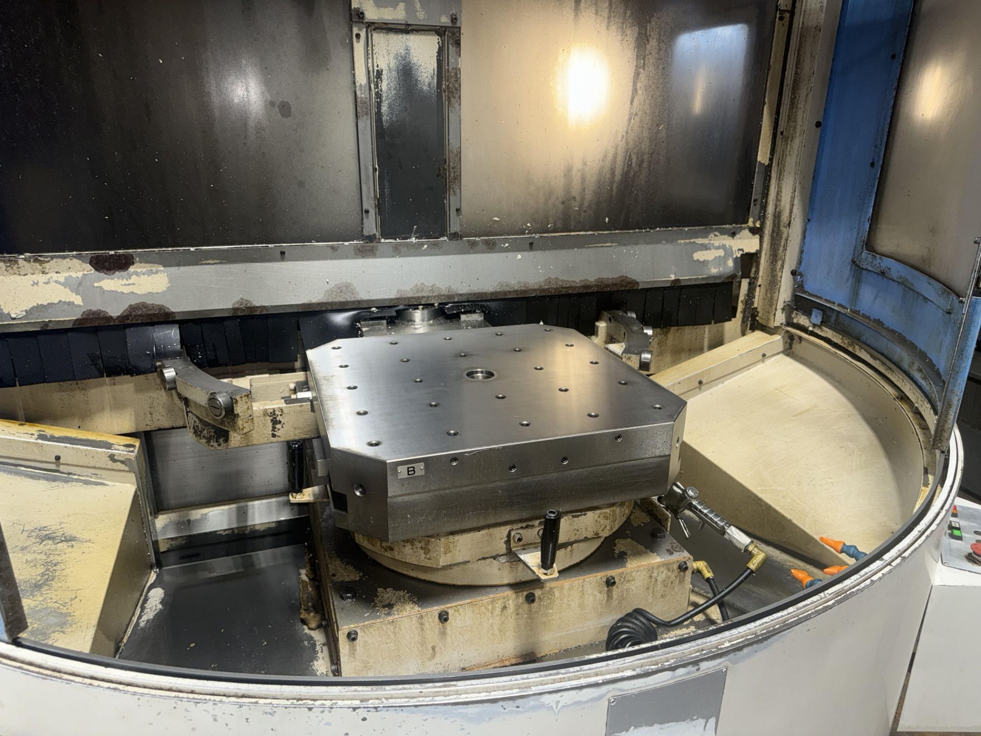 1998 Toyoda Model FA630 Dual-Pallet Horizontal Machining Center - Image 3 of 23