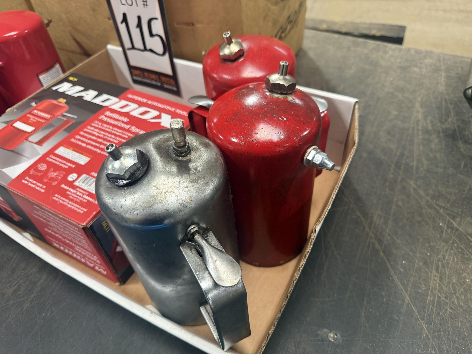 Pressureized Oil Mist Sprayers - Image 4 of 5