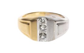 18CT TWO-COLOUR GOLD DIAMOND GENT'S RING, channel set with three brilliant-cut diamonds between