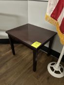 24IN X 20IN X 20IN SIDE TABLE