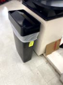 TRASH CAN