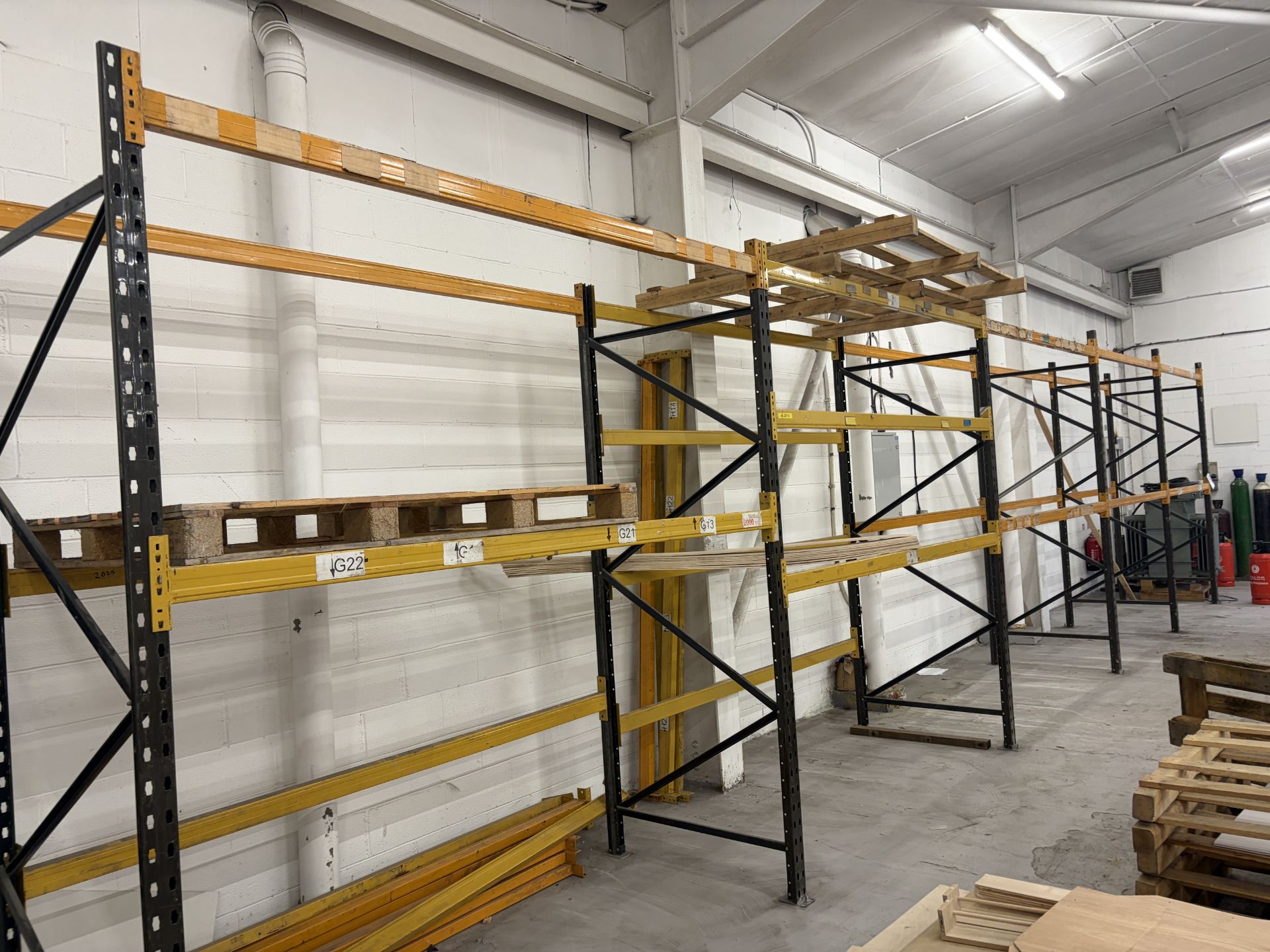 Link 51 Five Bay Assorted Tier Boltless Steel Pallet Racking, each bay ...