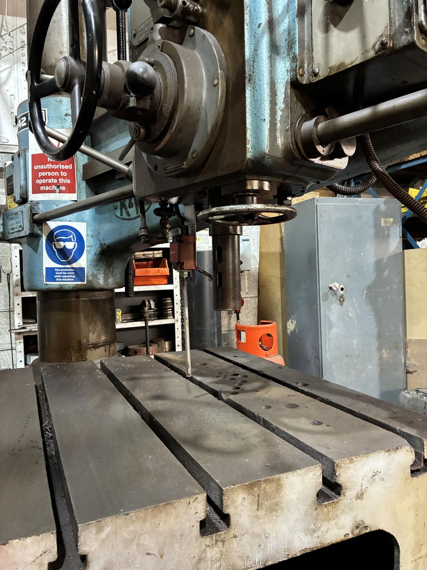 Kitchen & Wade Type 46E32 Radial Arm Drill, serial no. 20038, year of manufacture 1957, 3-phase, - Image 6 of 14