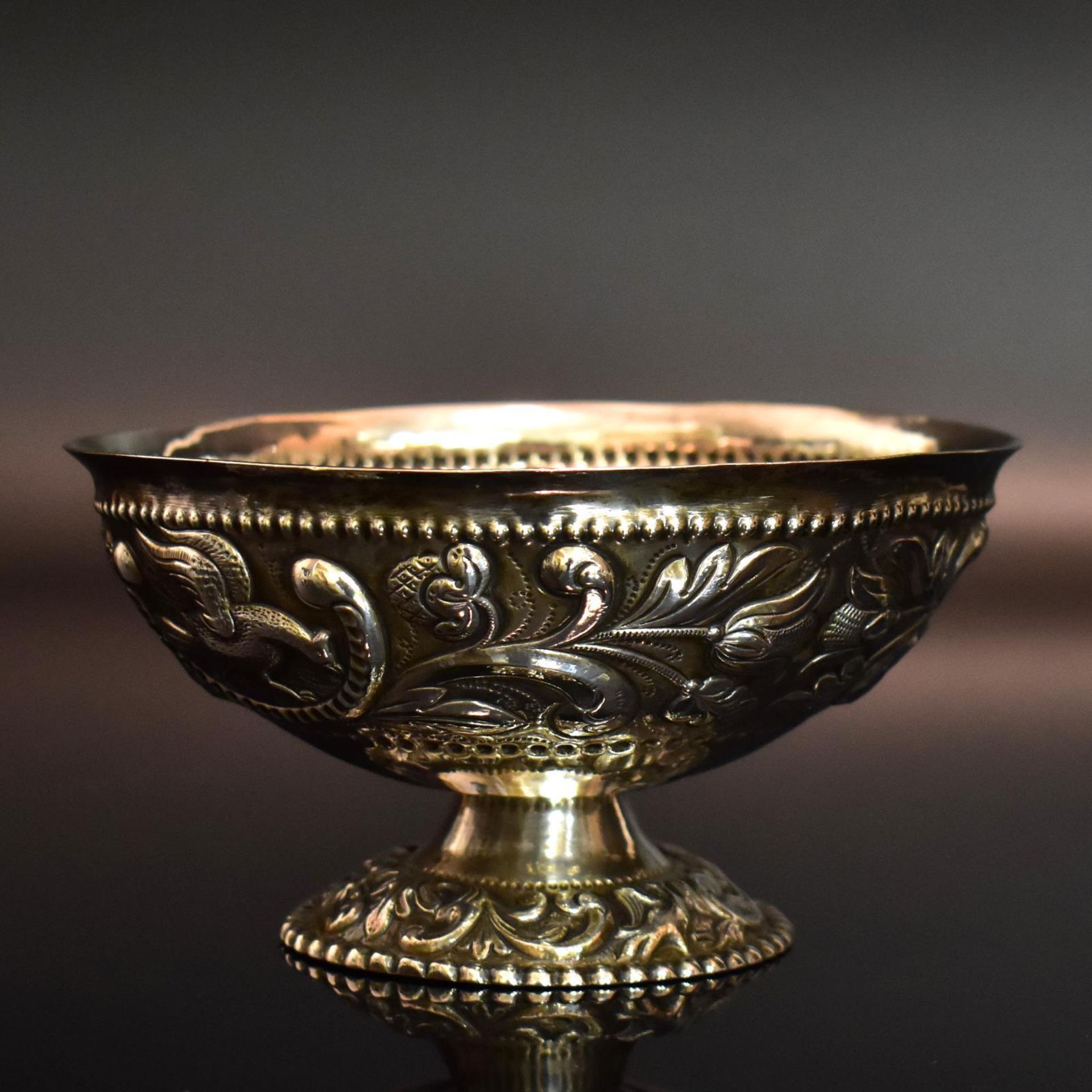 Kleine Fußschale. Silber.